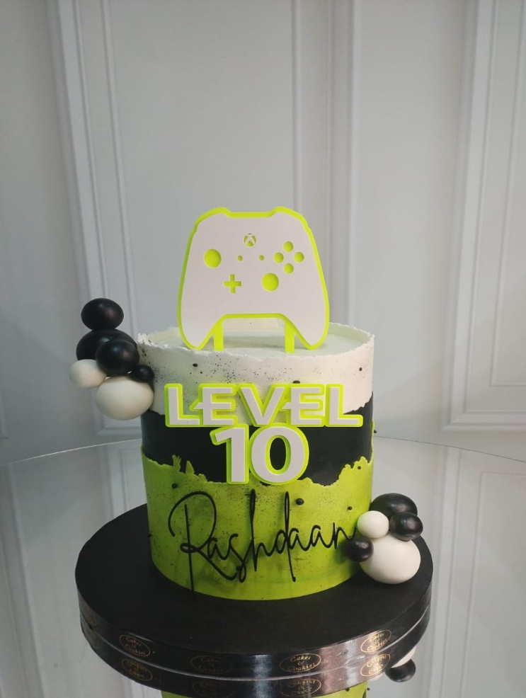 Game Cake 5