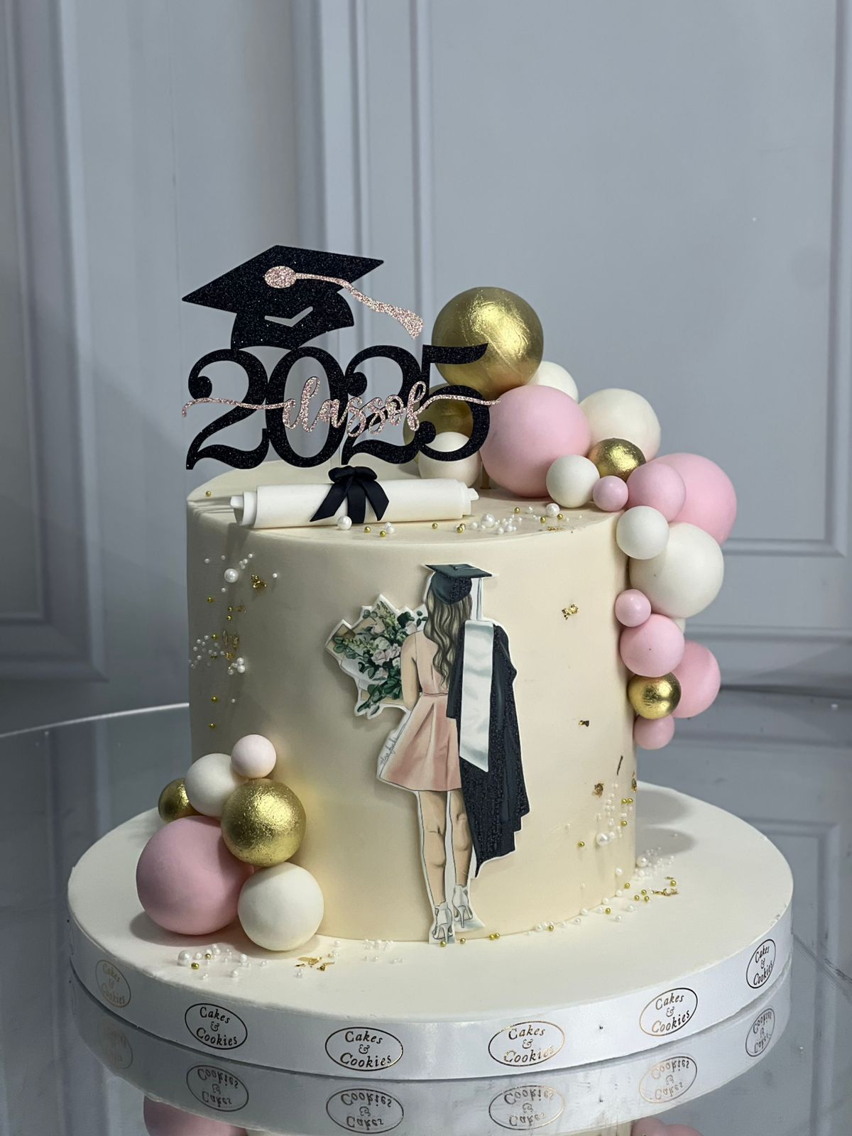 Graduation Cake 2