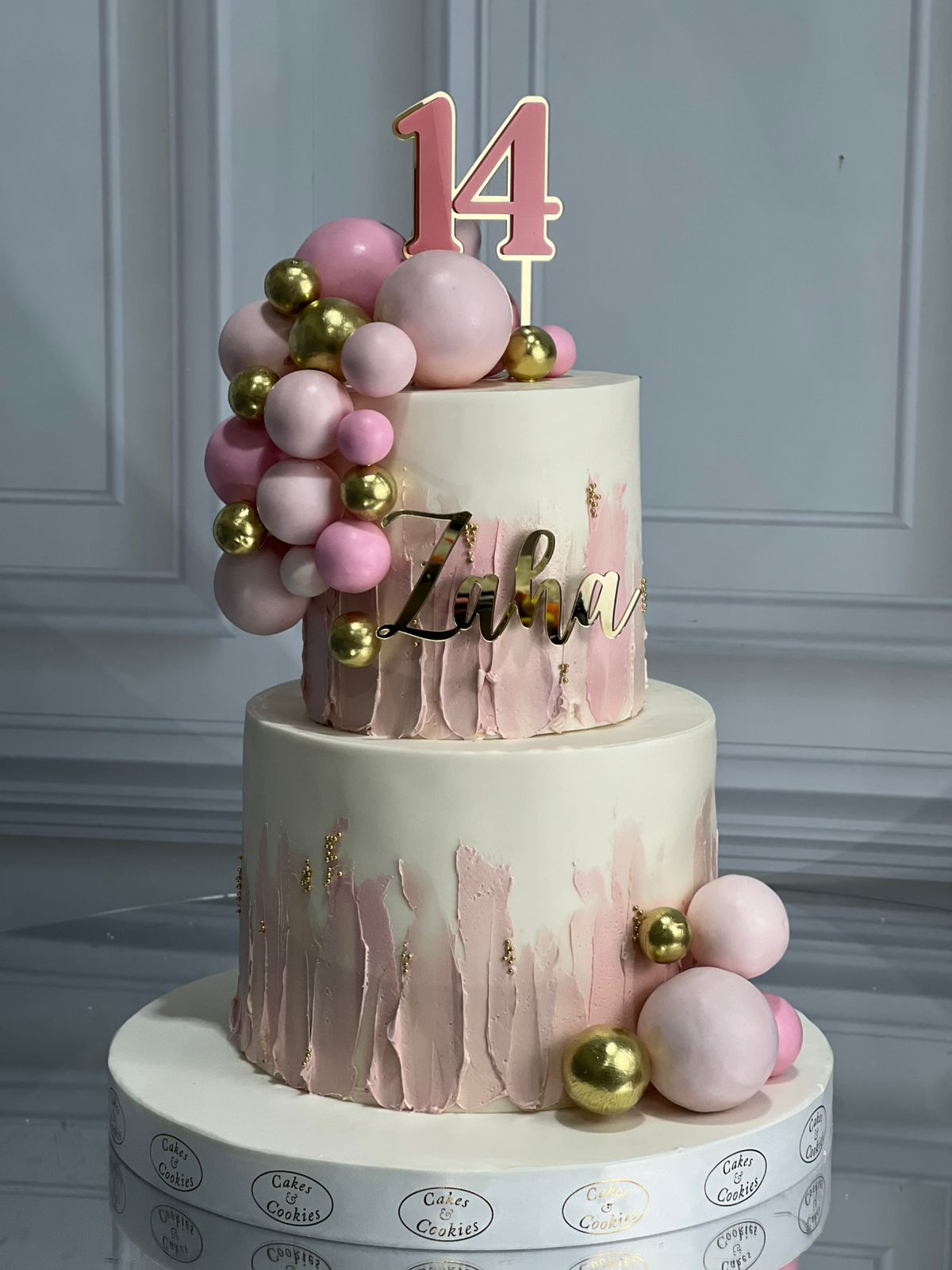 Teen Cake 23