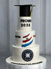 Graduation Cake 24
