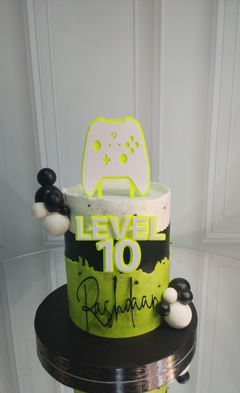 Game Cake 5