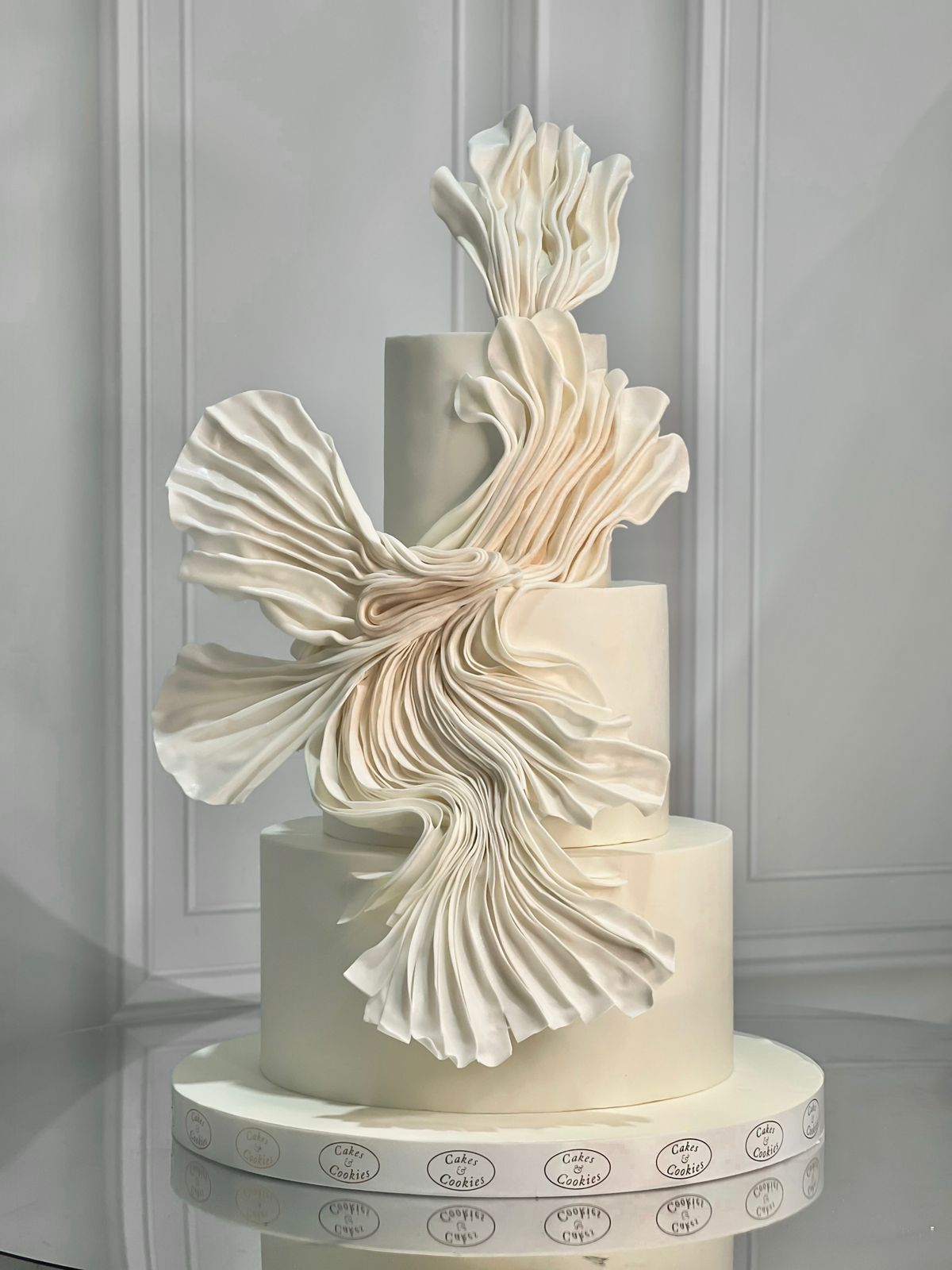 Wedding & Engagement Cake 5