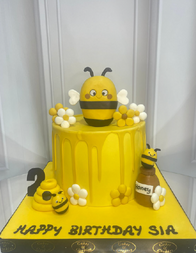 Bee Cakes