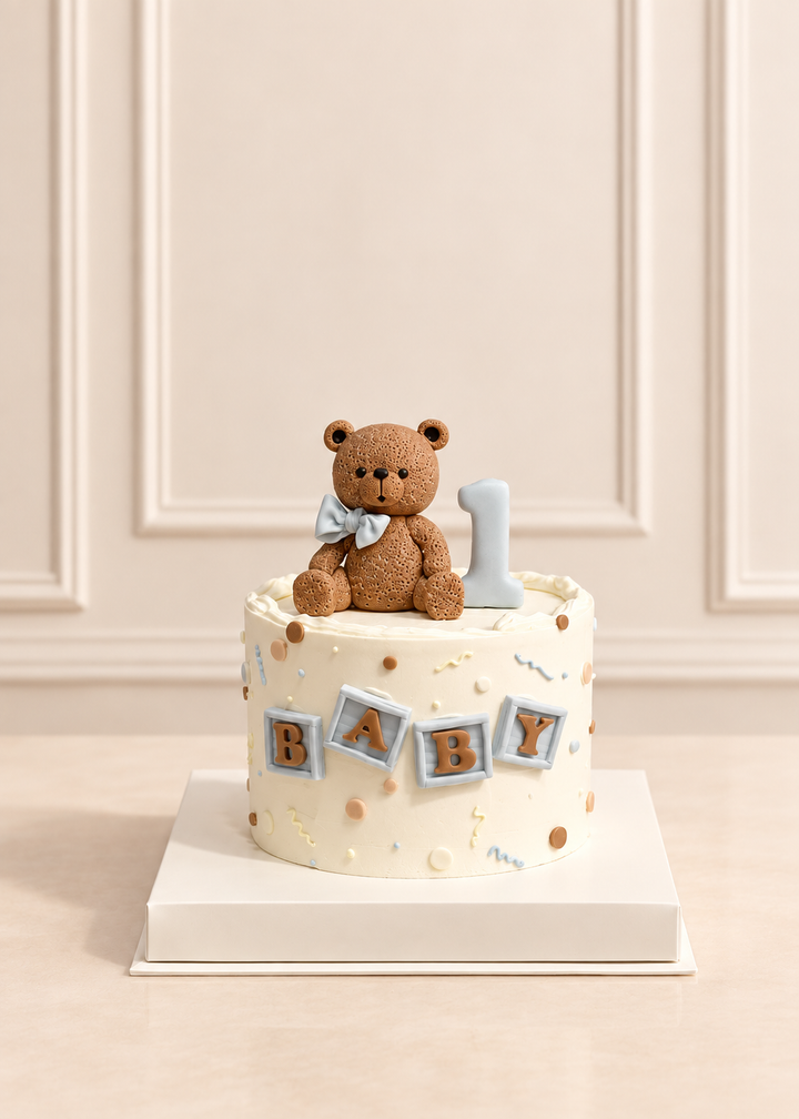 Baby teddy first birthday 15 cm cake