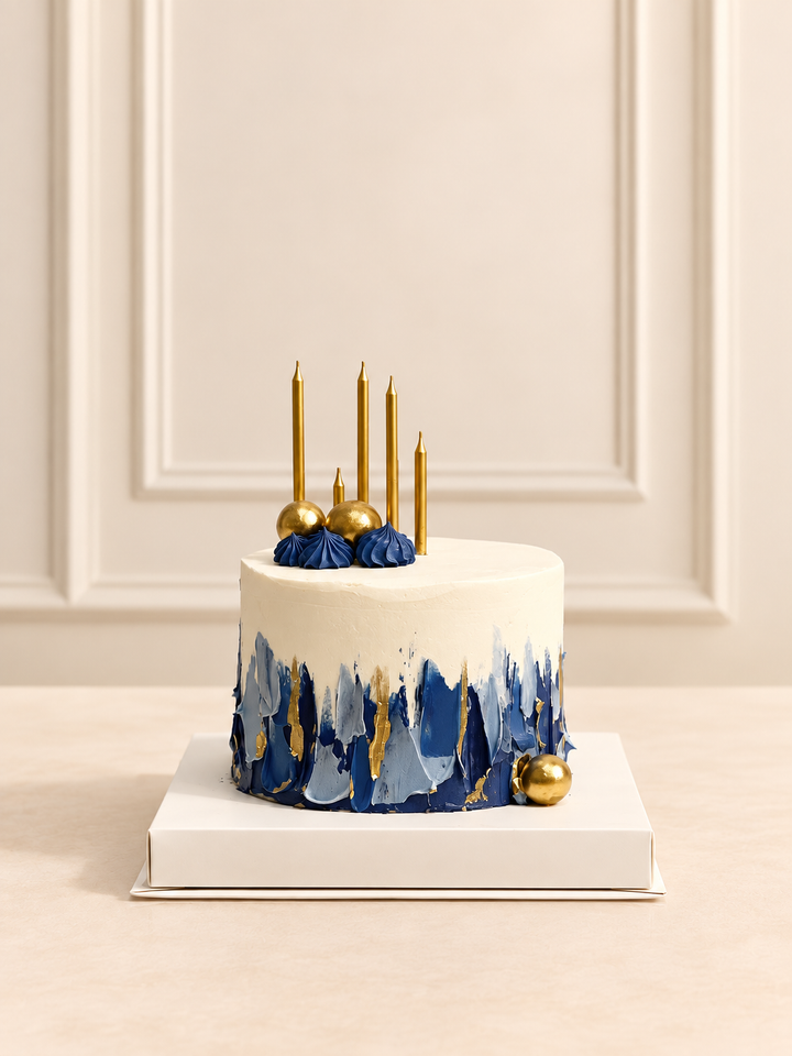 Blue and gold 15 cm cake